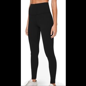 Lululemon Women’s Black 28” Align Leggings Size 2